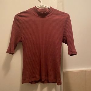 KOTN ribbed mock neck tshirt
